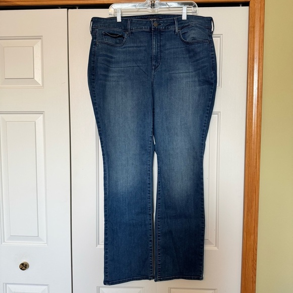 NYDJ Marilyn Straight Leg Jeans - Picture 1 of 8